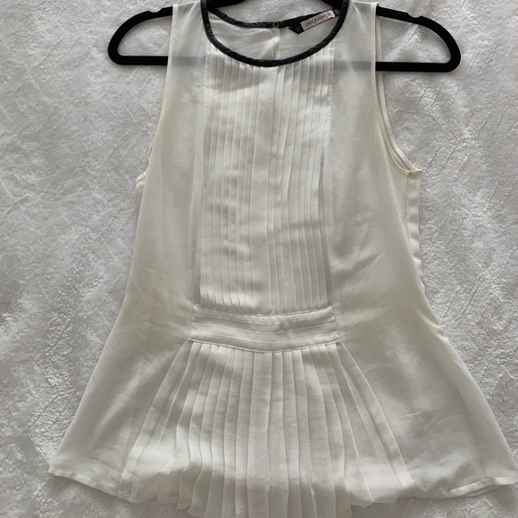 Zara white tops (all for 20$) - Picture 5 of 5